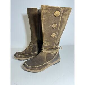 Born EUC Brown Distressed Suede Torrey Tall Moccasin Boot Size 6.5 US 37 EU